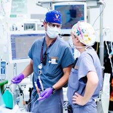 University of Virginia Resident Jason Scafidi, M.D. learns the finer points of Liver Transplant Anesthesia from Dr. Eryn Thiele, M.D.